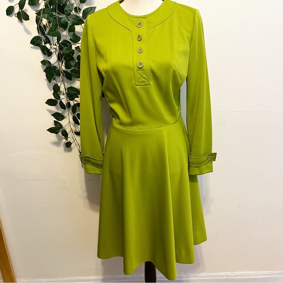 Vintage Dresses & Skirts - Vintage Green Chartreuse Long Sleeve Fit Flare Dress